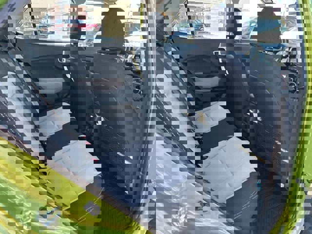 Used 2024 Hyundai Venue SEL image 10