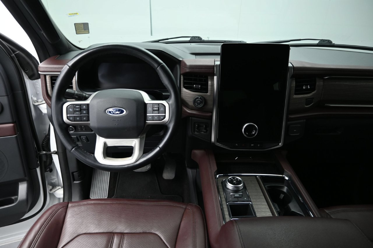 Certified 2023 Ford Expedition Max Limited RWD image 24