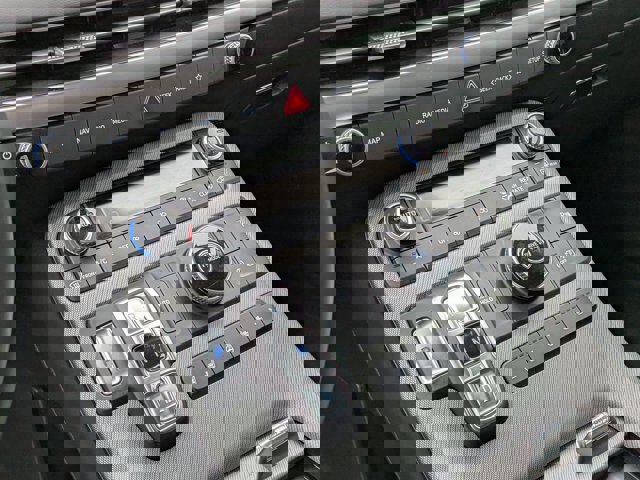 Used 2025 Hyundai Palisade SEL image 22