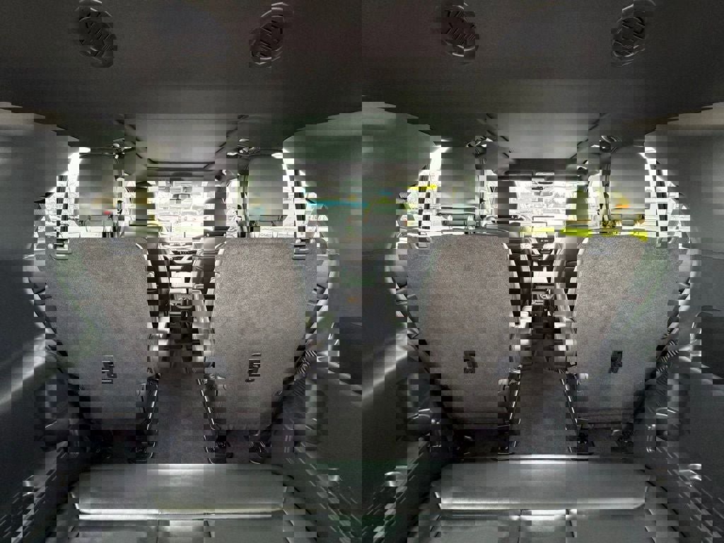 Certified 2025 Ford Explorer ST image 17