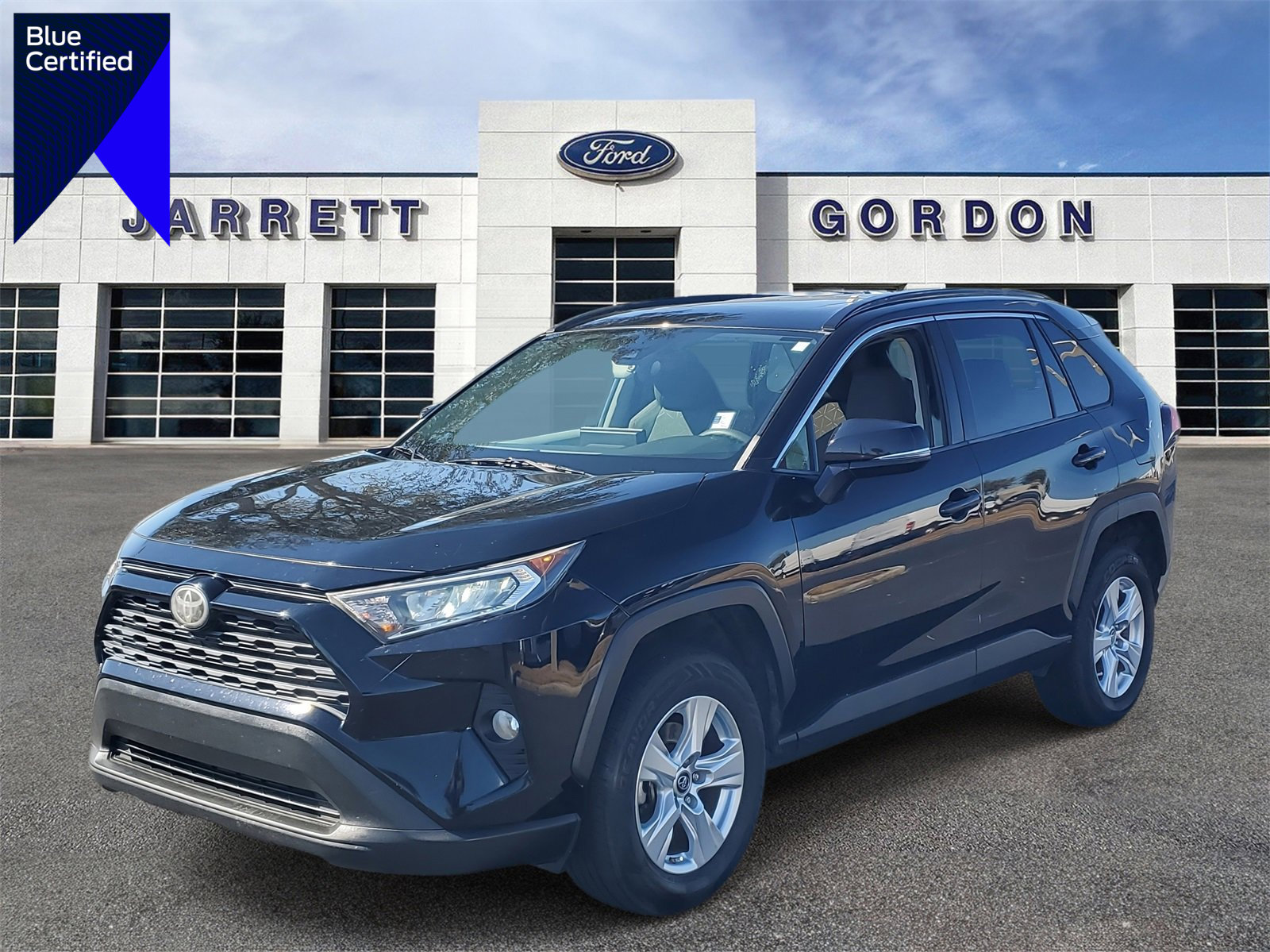 Used 2019 Toyota RAV4 XLE
