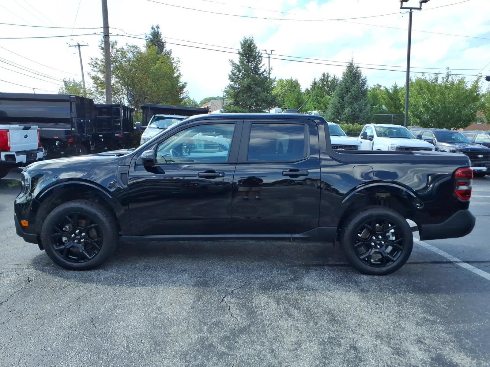 Certified 2025 Ford Maverick XLT w/ Black Appearance Package AWD/4WD image 7