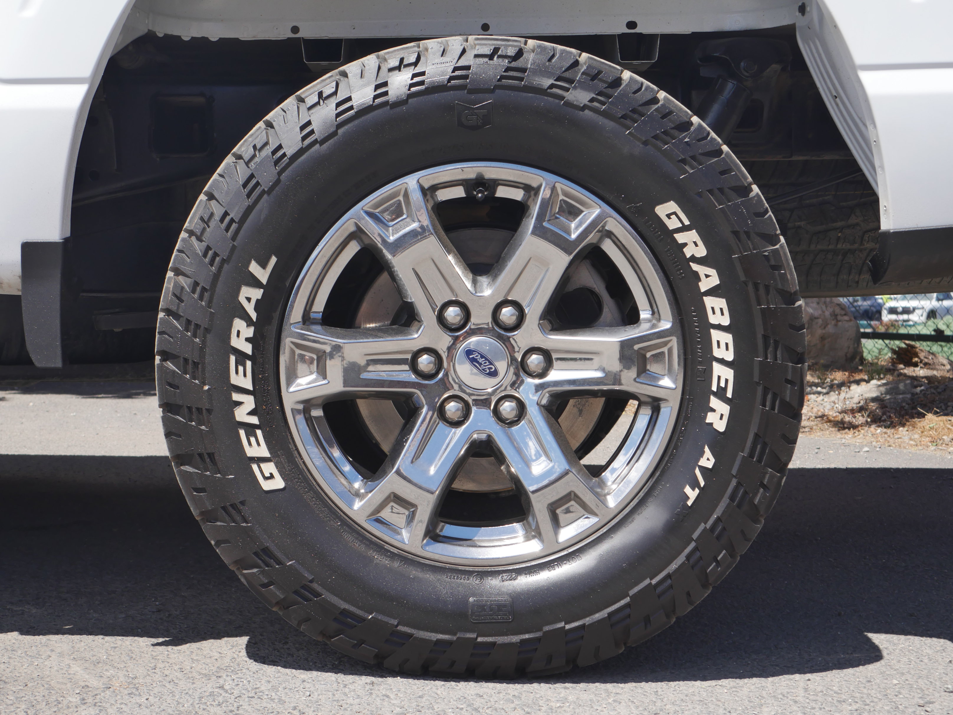 Certified 2023 Ford F150 Lariat w/ FX4 Off-Road Package AWD/4WD image 20