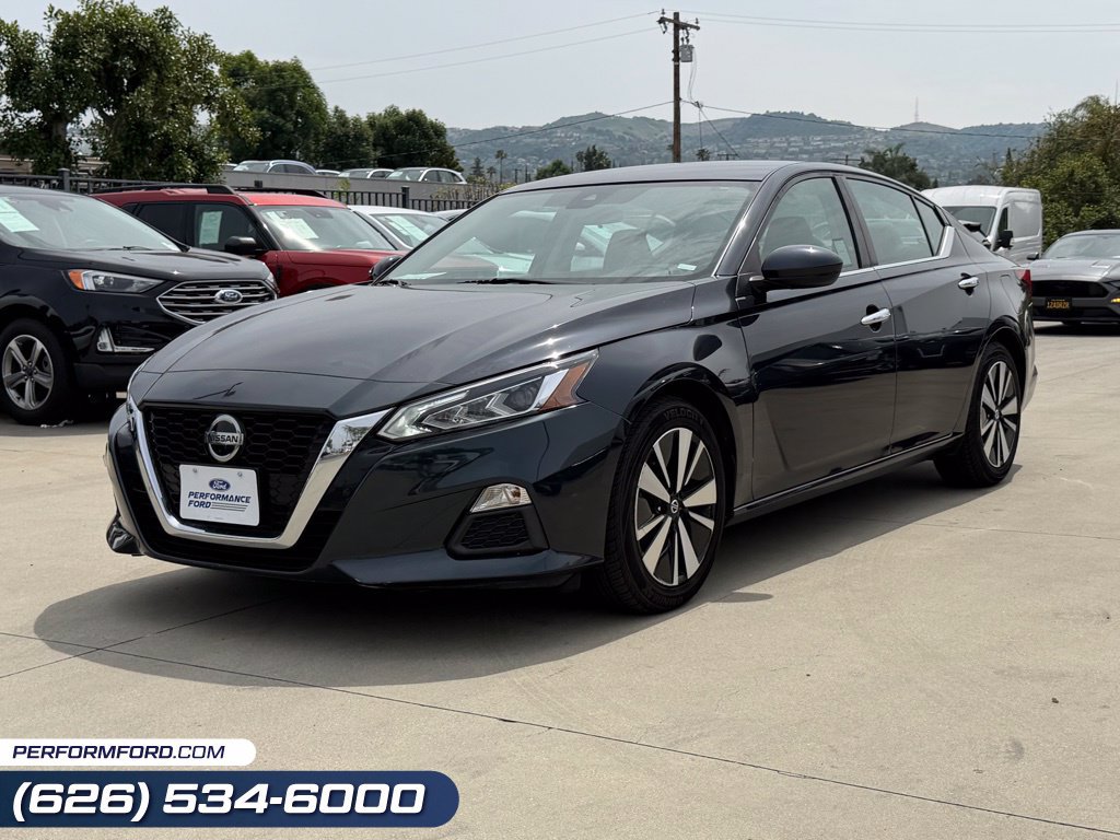 Used 2022 Nissan Altima 2.5 SV FWD image 1