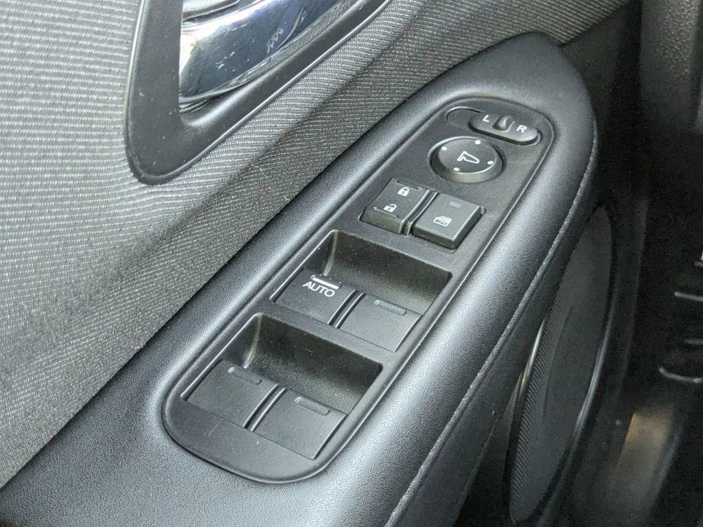 Used 2019 Honda HR-V Sport image 23