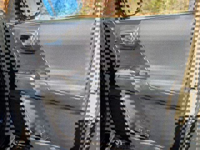 Used 2020 Toyota Tacoma TRD Off-Road image 36