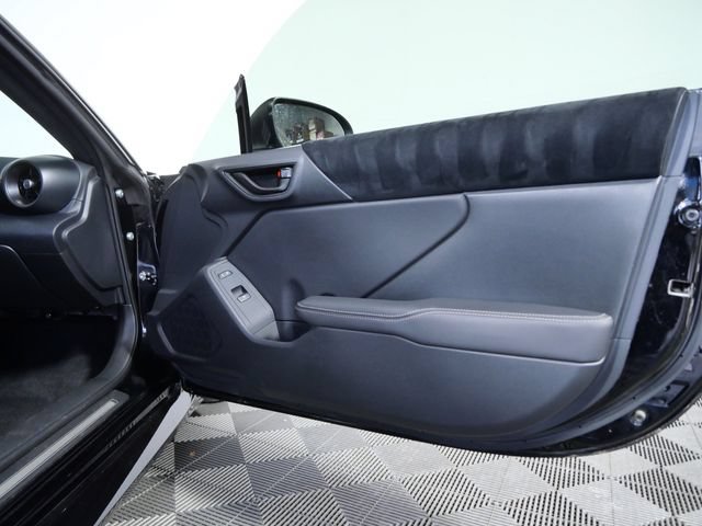 Used 2024 Toyota GR86 Premium RWD image 9