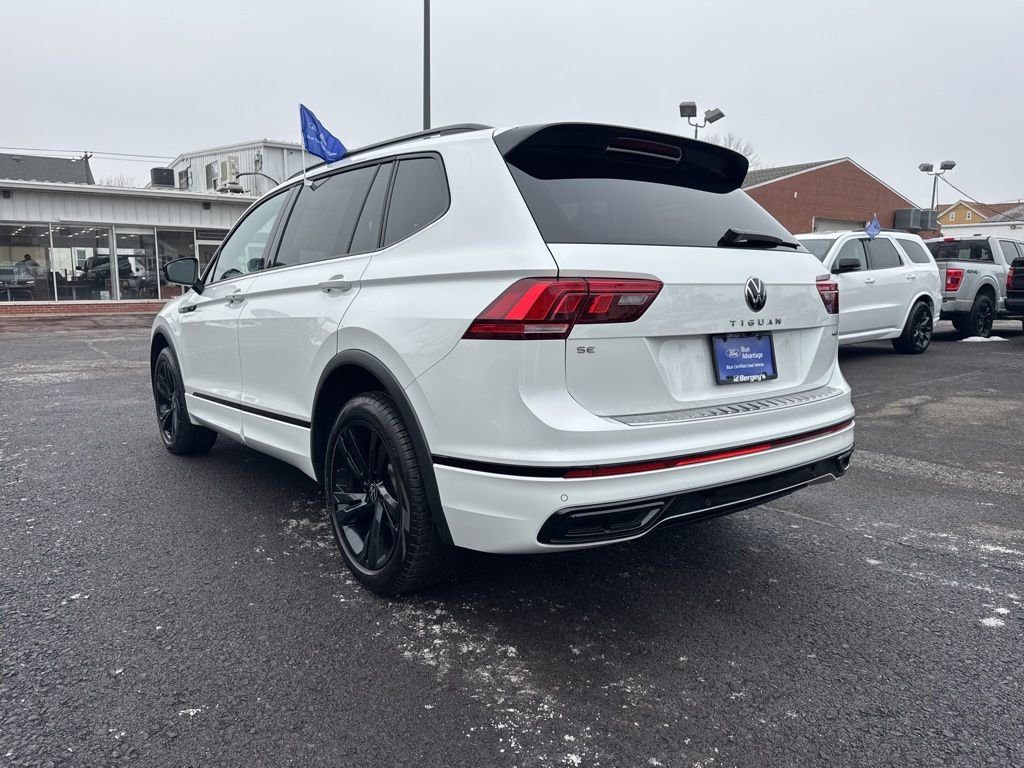 Used 2024 Volkswagen Tiguan SE R-Line image 5