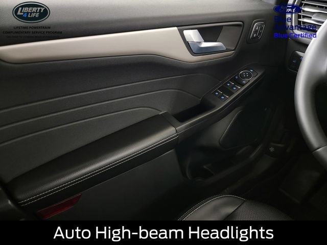Certified 2022 Ford Escape SEL w/ Technology Package AWD/4WD image 33
