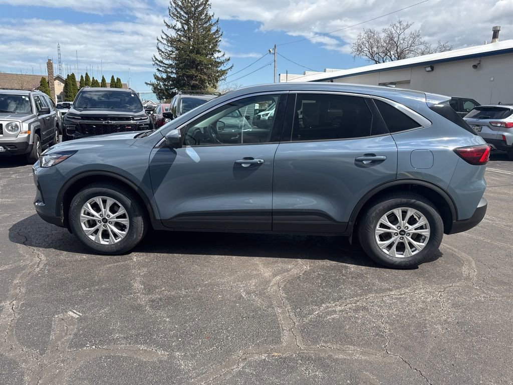 Certified 2023 Ford Escape Active w/ Tech Pack #2 image 12