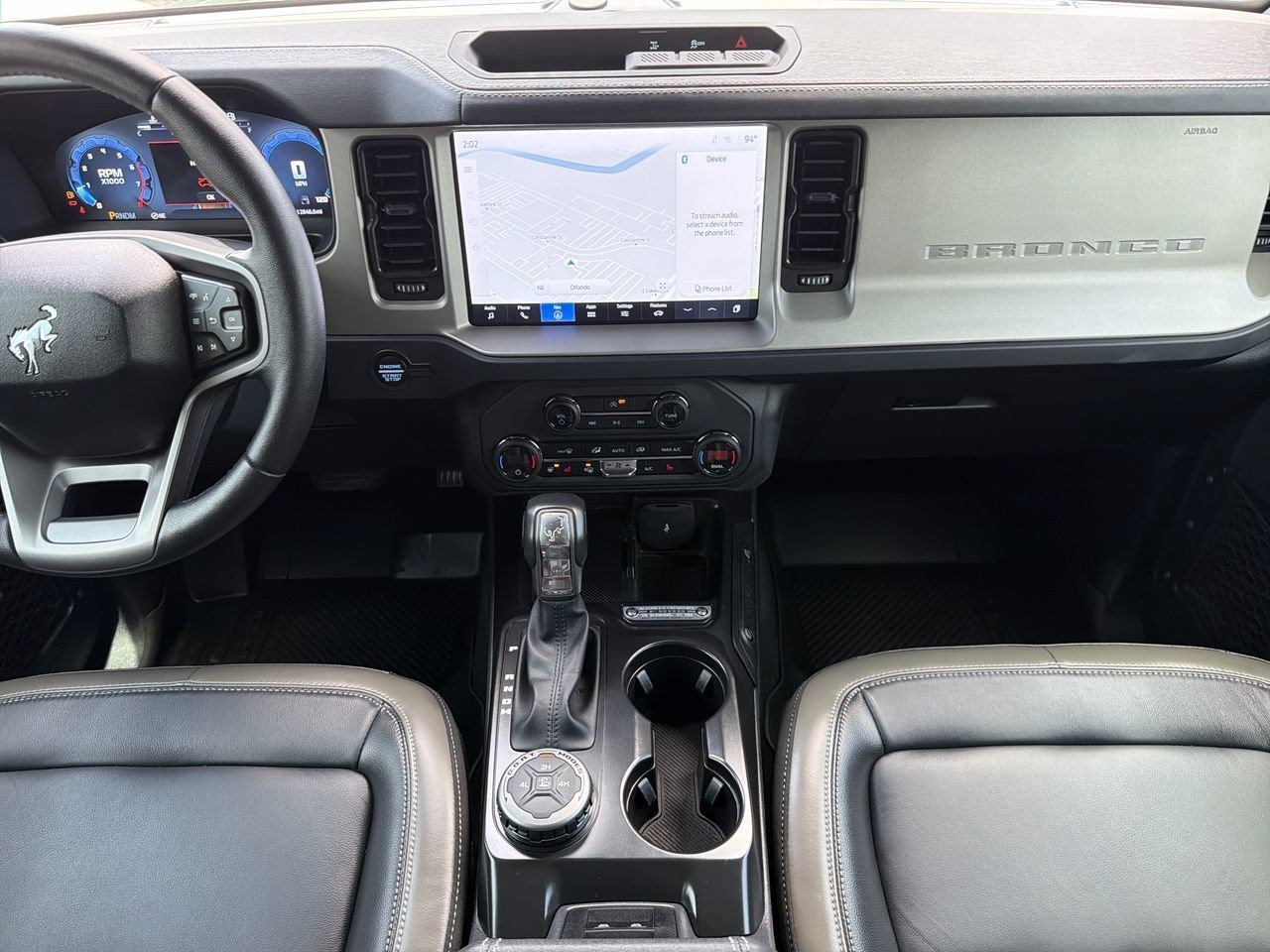 Certified 2025 Ford Bronco Outer Banks AWD/4WD image 14