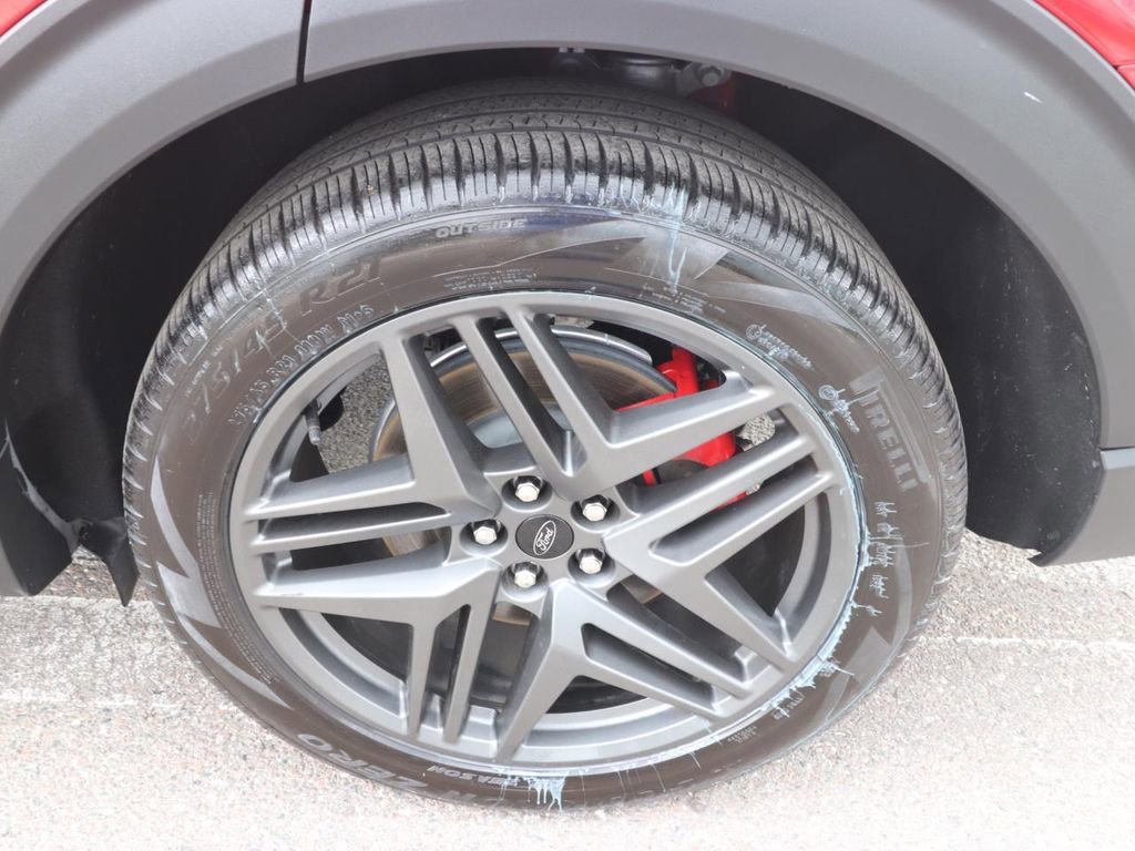 Certified 2025 Ford Explorer ST-Line w/ Premium Package image 25