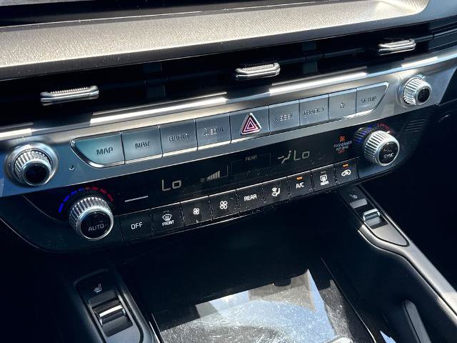 Used 2023 Kia Telluride S AWD/4WD image 22