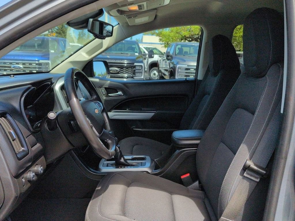 Used 2022 Chevrolet Colorado LT w/ Safety Package AWD/4WD image 12