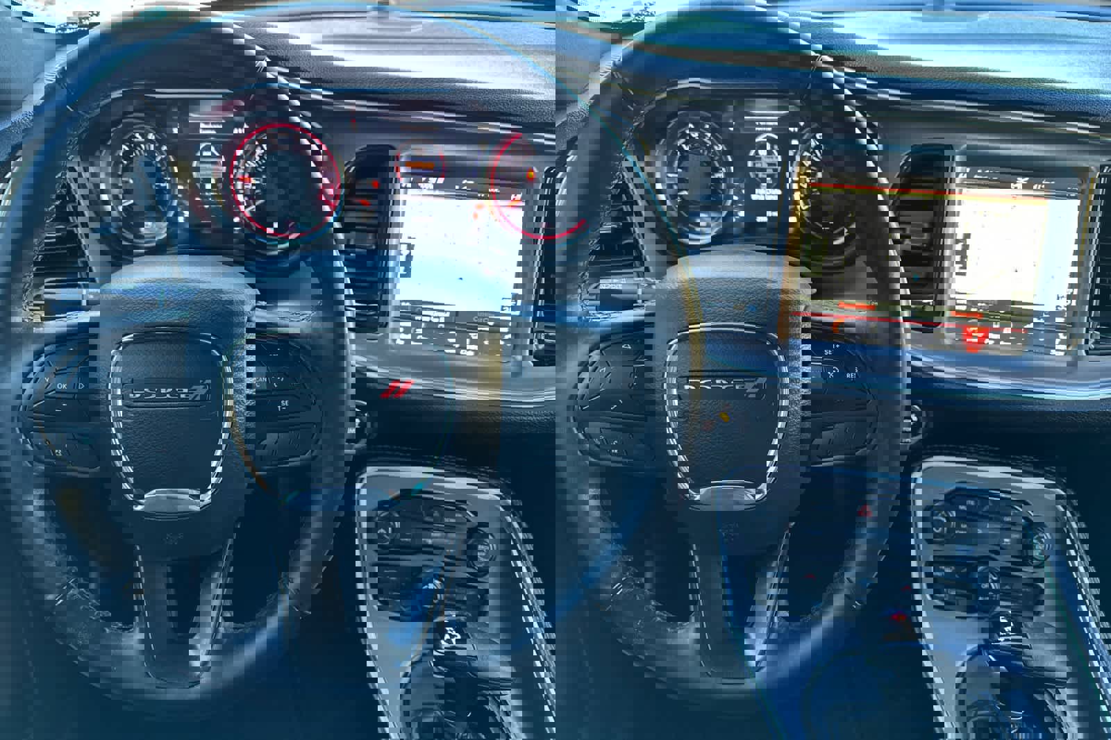 Used 2022 Dodge Challenger SXT w/ Driver Convenience Group image 13