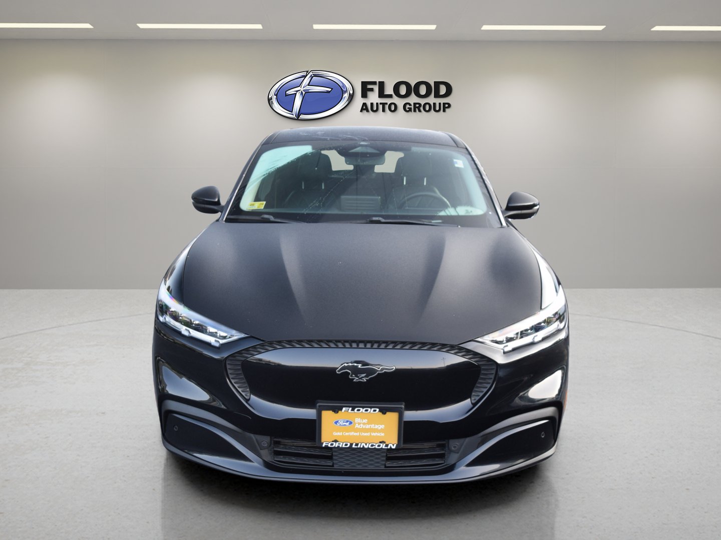 Certified 2021 Ford Mustang Mach-E Select w/ Comfort/Appearance Package AWD/4WD image 2