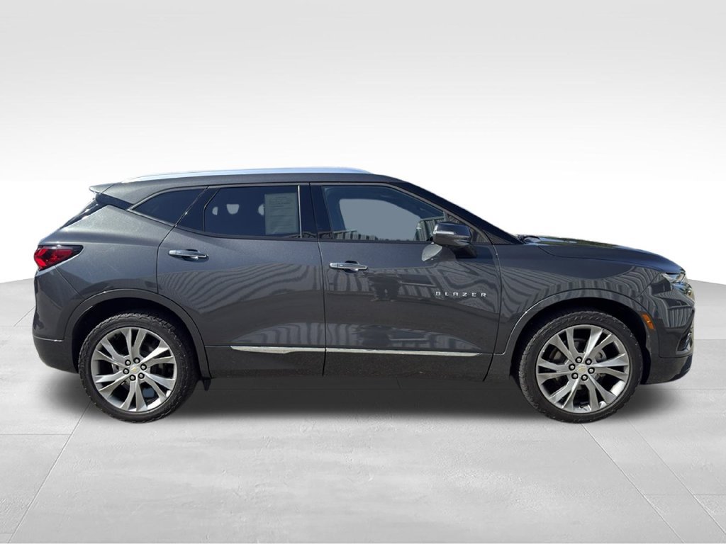 Used 2019 Chevrolet Blazer Premier w/ Sun and Wheels Package AWD/4WD image 5
