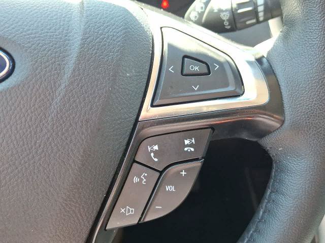 Certified 2024 Ford Edge Titanium AWD/4WD image 24