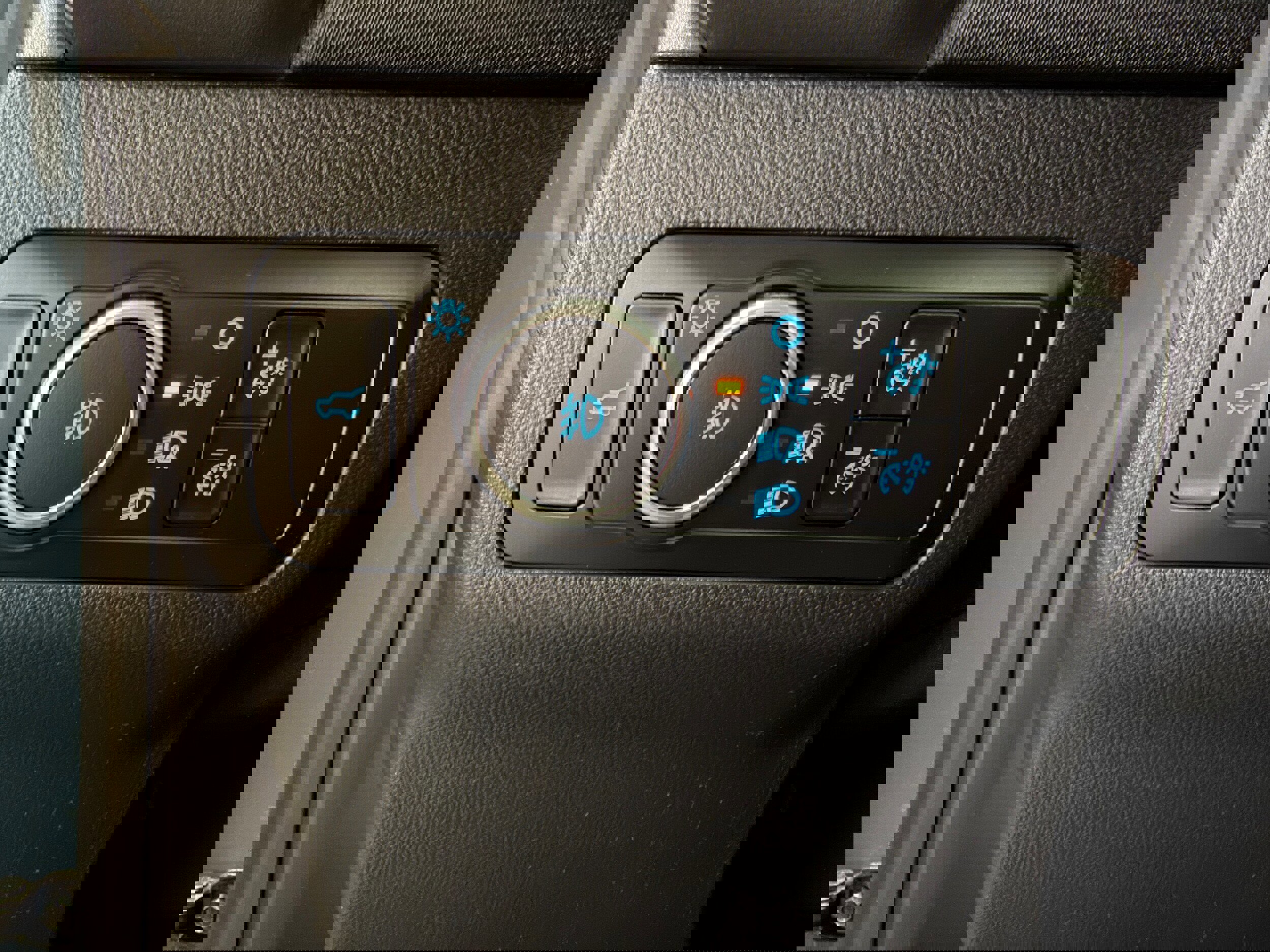 Certified 2025 Ford Bronco Sport Outer Banks w/ Outer Banks Tech Package+ image 18