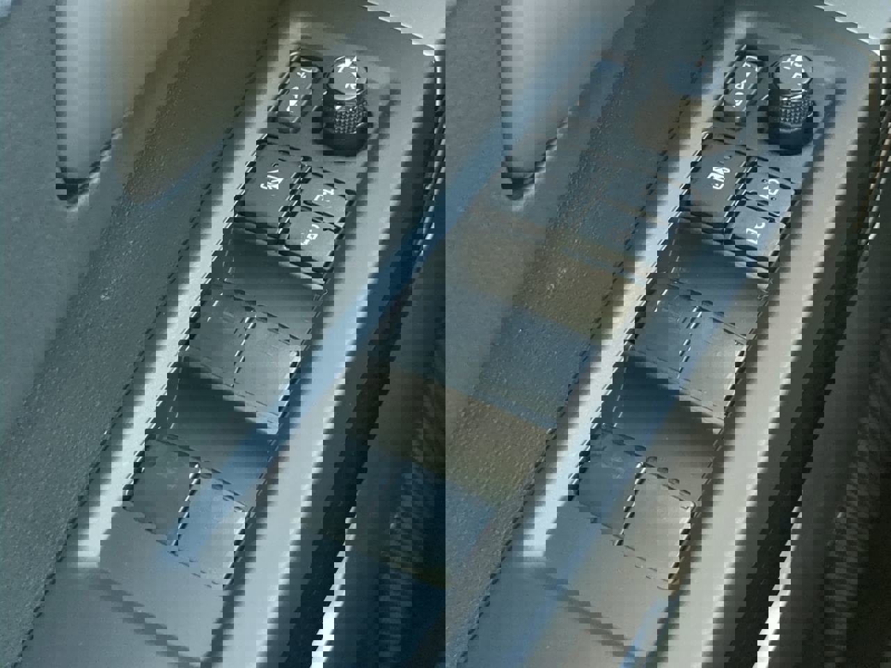 Used 2023 Toyota Tundra Limited image 23