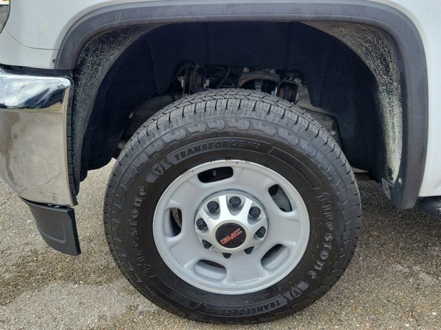 Used 2017 GMC Sierra 2500 2WD Regular Cab image 9