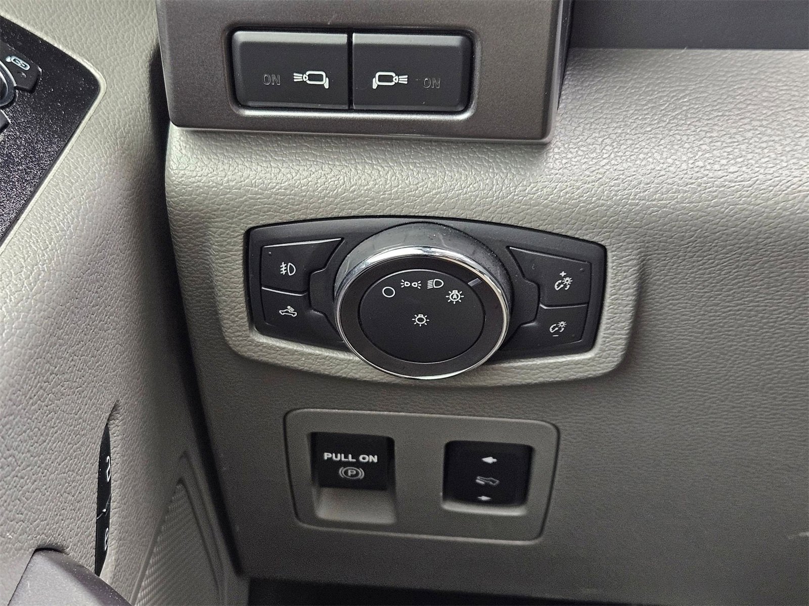 Certified 2019 Ford F150 XLT w/ Equipment Group 302A Luxury image 16