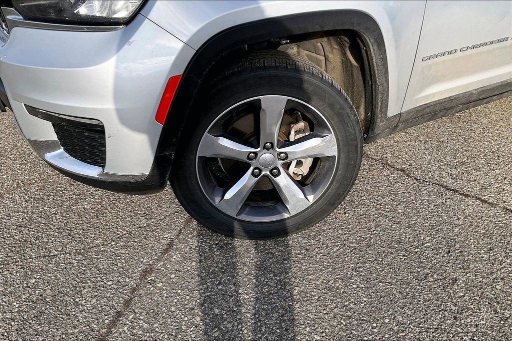Used 2021 Jeep Grand Cherokee L Limited image 4