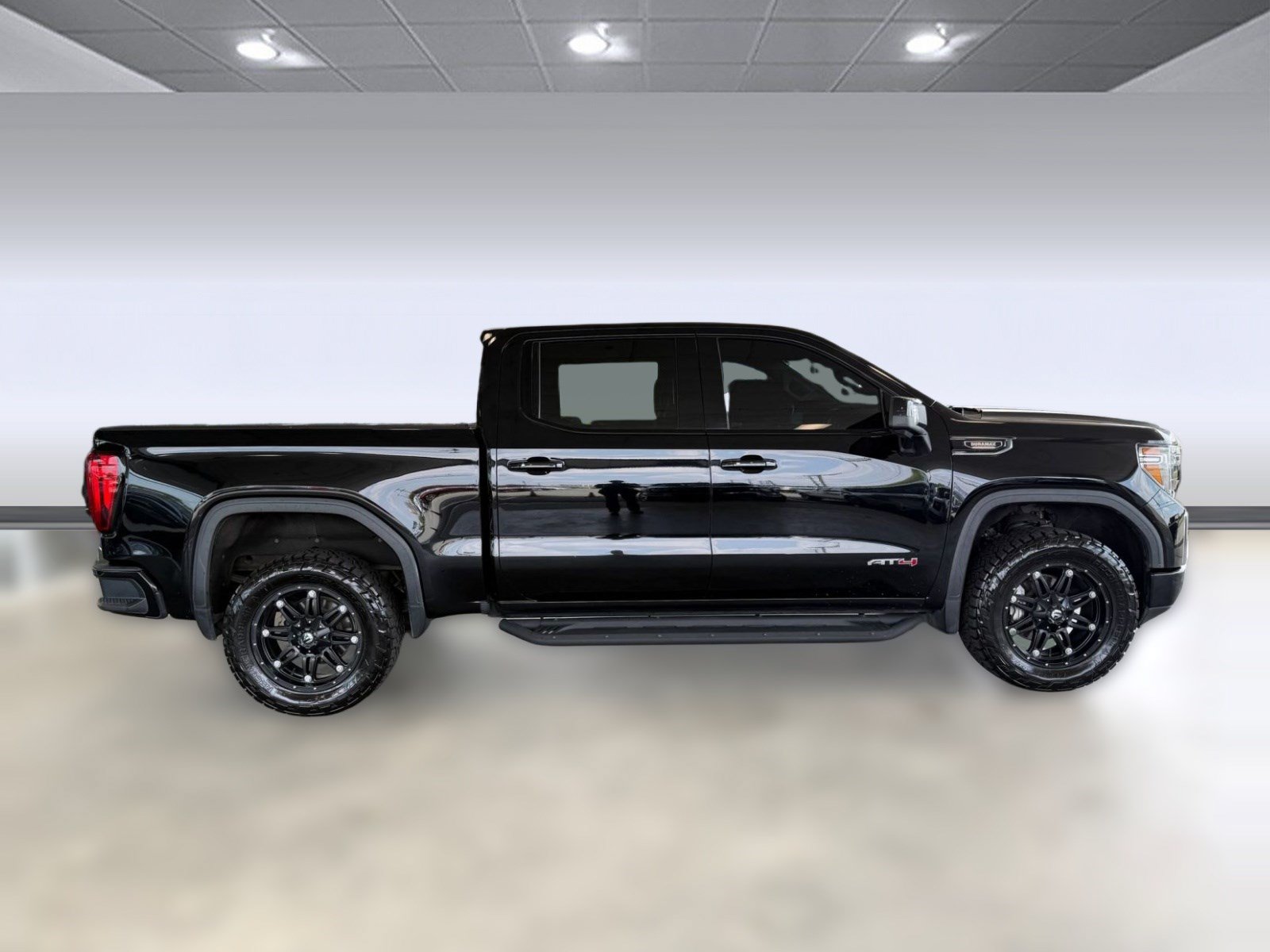 Used 2020 GMC Sierra 1500 AT4 w/ AT4 Premium Package AWD/4WD image 8
