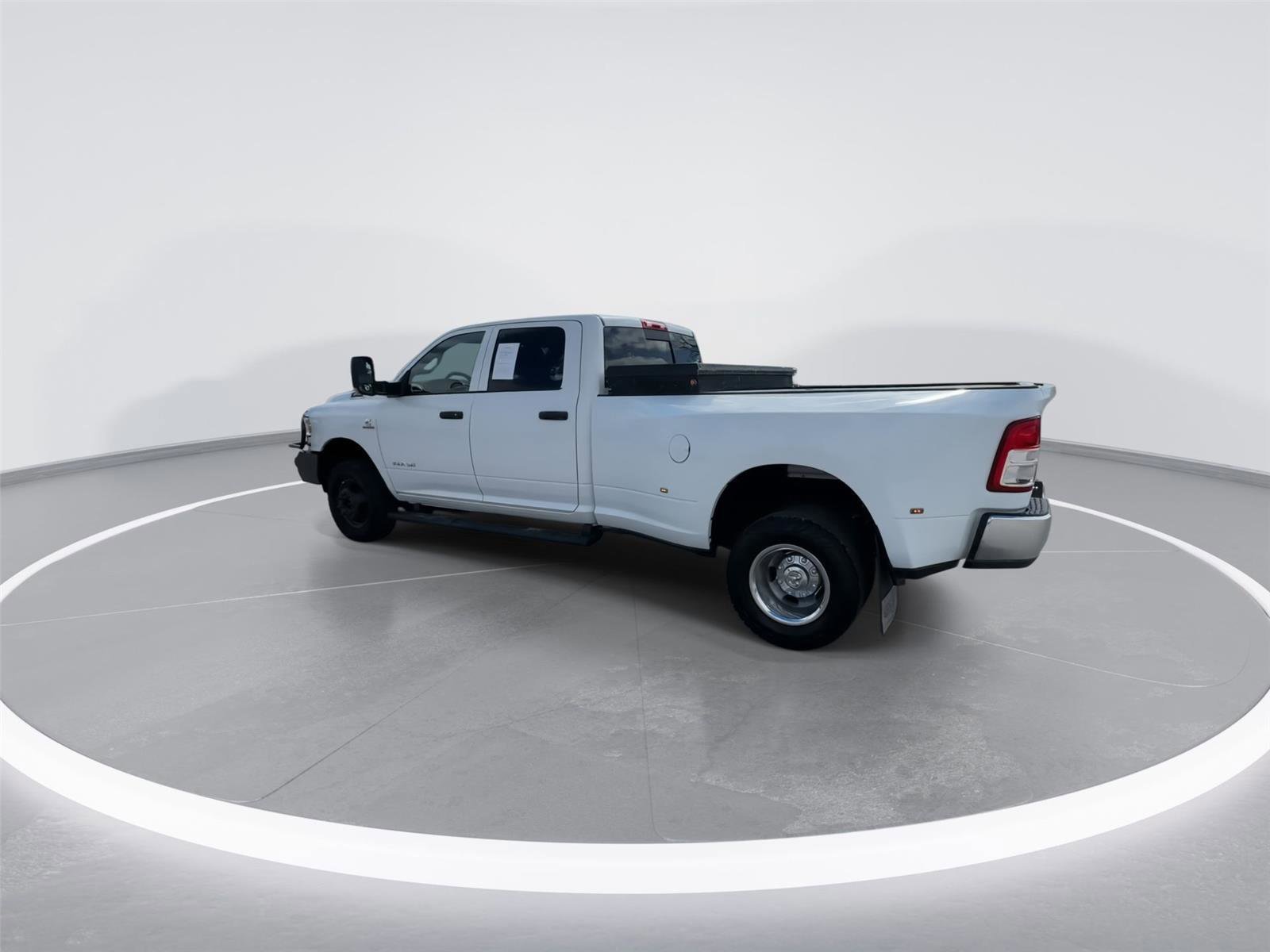 Used 2022 RAM 3500 Tradesman image 6