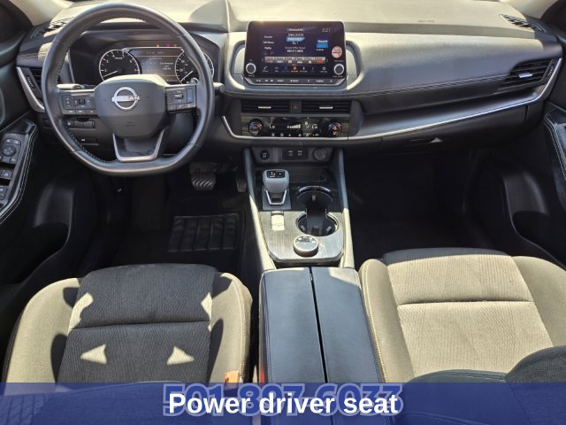 Used 2025 Nissan Rogue SV AWD/4WD image 15