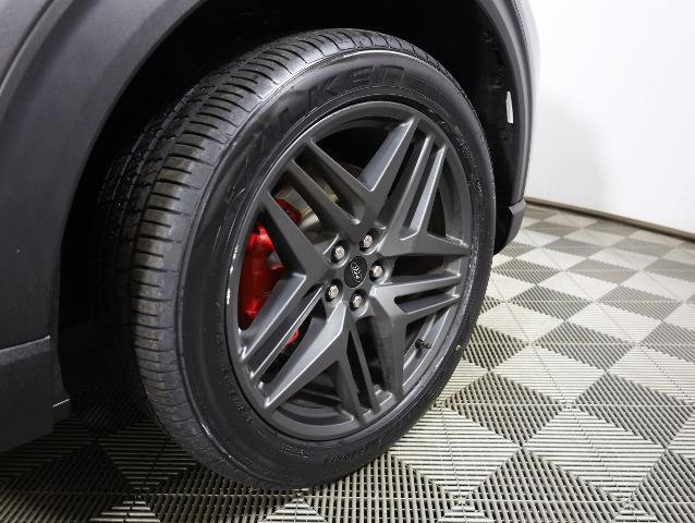 Certified 2025 Ford Explorer ST-Line w/ Premium Package AWD/4WD image 37