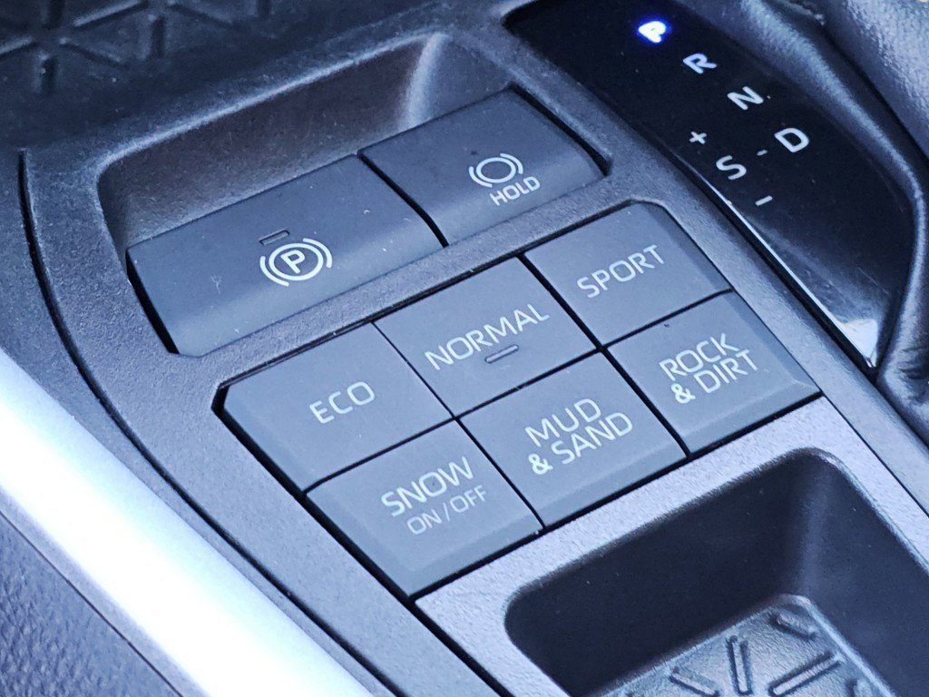 Used 2023 Toyota RAV4 XLE image 15