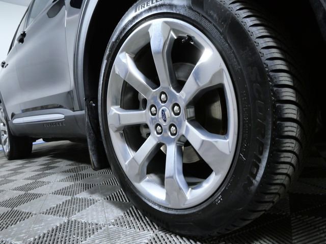 Certified 2020 Ford Explorer Platinum image 7