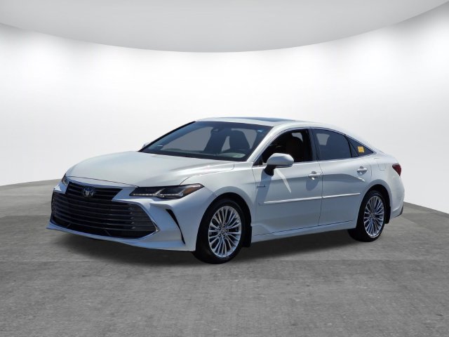 Used 2021 Toyota Avalon Limited FWD image 7