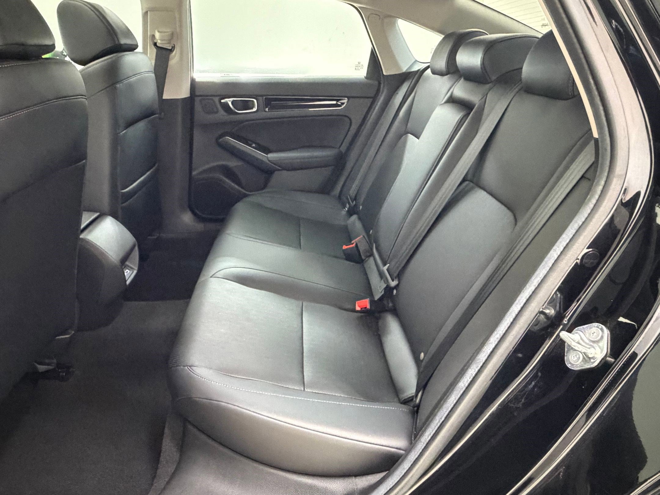 Used 2024 Honda Civic Touring image 16