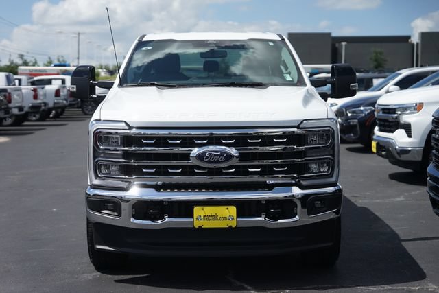 Certified 2025 Ford F250 Lariat w/ FX4 Off-Road Package AWD/4WD image 3