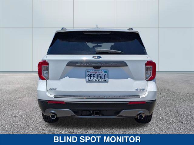 Certified 2023 Ford Explorer XLT w/ Equipment Group 202A AWD/4WD image 4