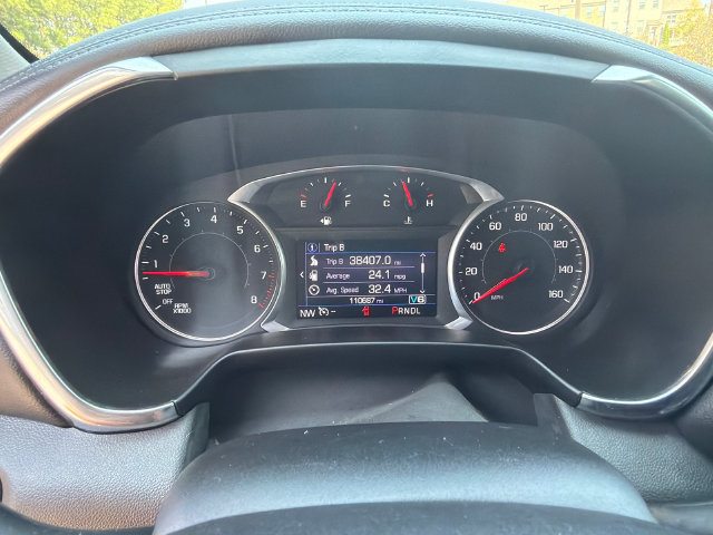 Used 2020 Chevrolet Blazer LT FWD image 28