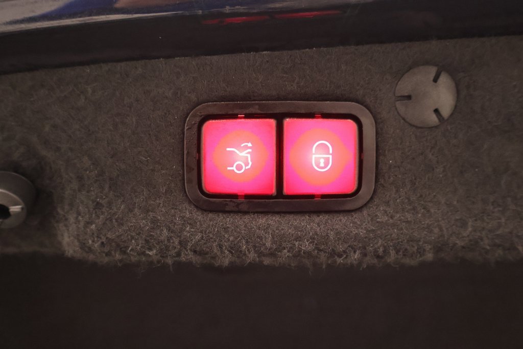 Used 2021 Mercedes-Benz C 300 4MATIC Sedan image 41