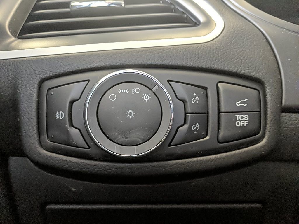 Certified 2024 Ford Edge SEL w/ Convenience Package AWD/4WD image 23