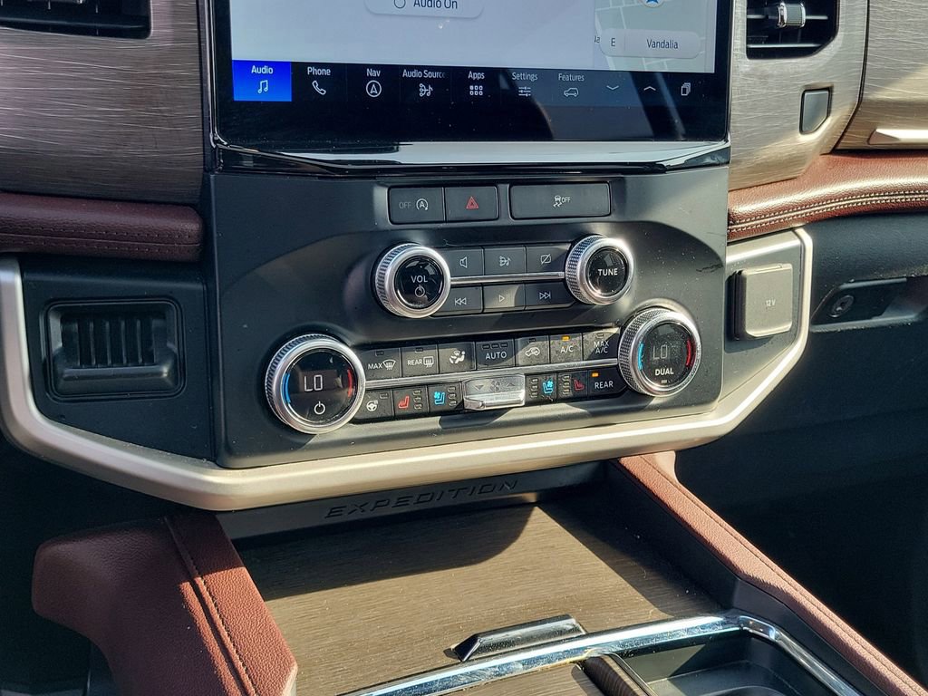 Certified 2024 Ford Expedition Max Limited image 28