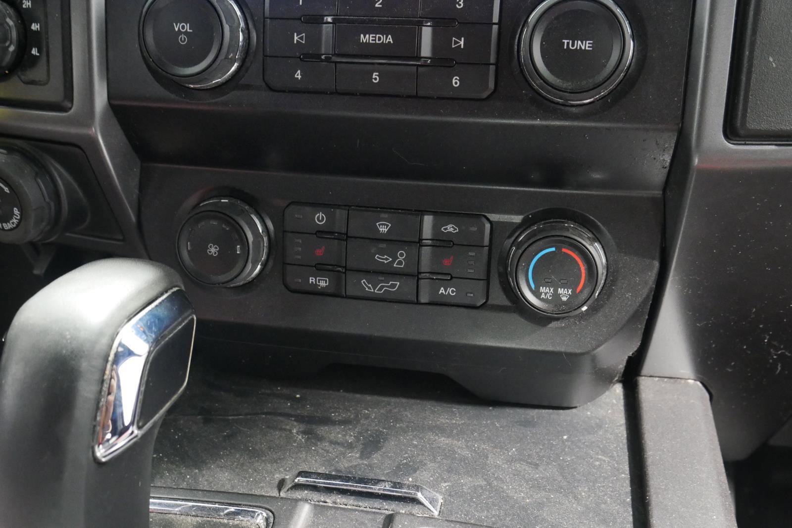 Certified 2019 Ford F150 XLT w/ Equipment Group 302A Luxury image 23