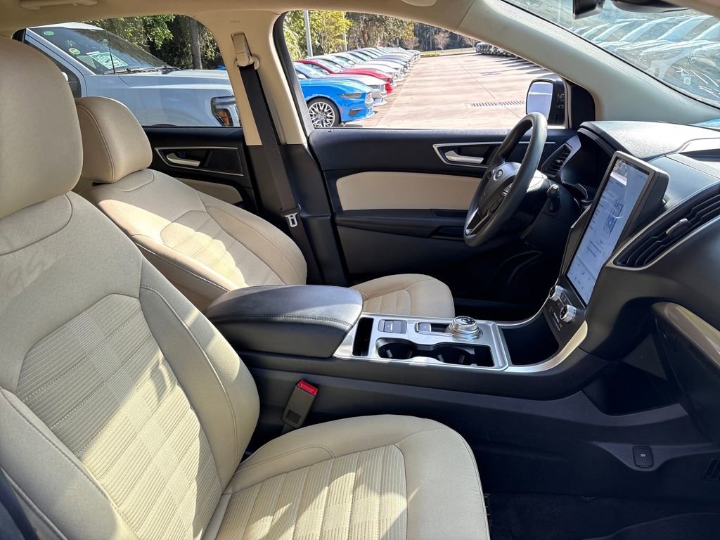 Certified 2024 Ford Edge SEL w/ Convenience Package image 28