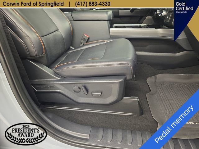 Certified 2025 Ford F250 Lariat w/ Tremor Off-Road Package image 12