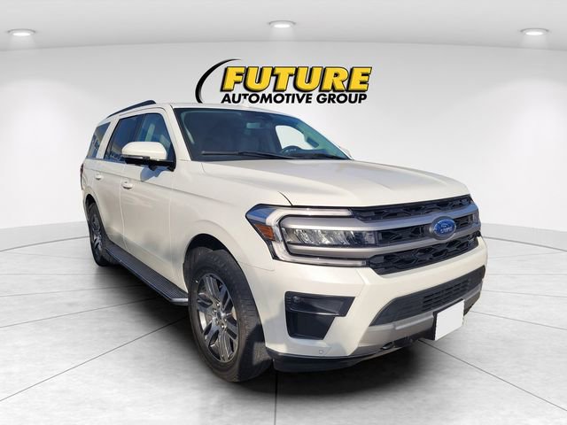 Certified 2022 Ford Expedition XLT AWD/4WD image 1