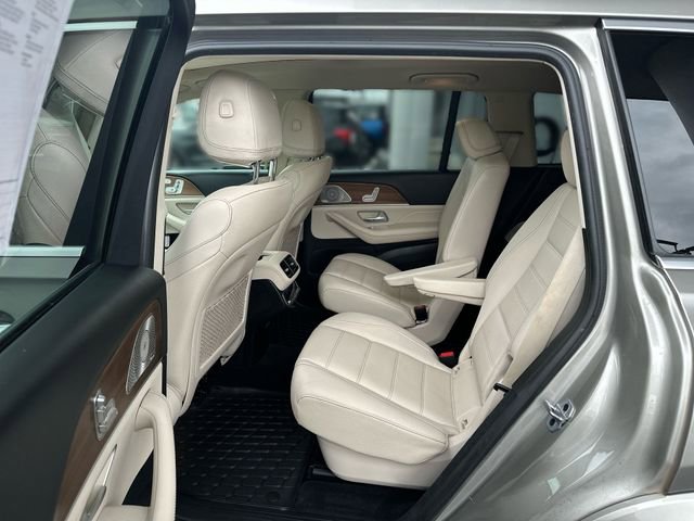 Used 2023 Mercedes-Benz GLS 450 4MATIC image 24