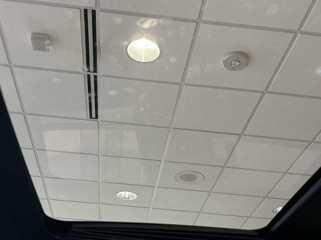 Certified 2020 Ford Explorer XLT w/ Equipment Group 202A image 18