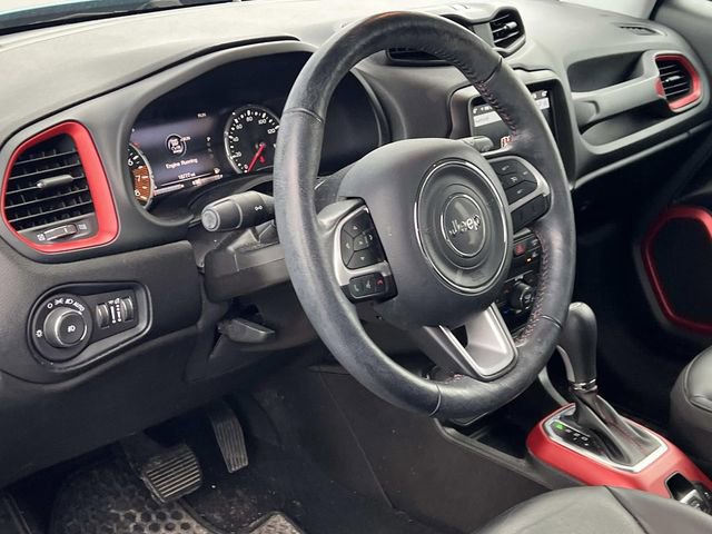 Used 2021 Jeep Renegade Trailhawk image 9