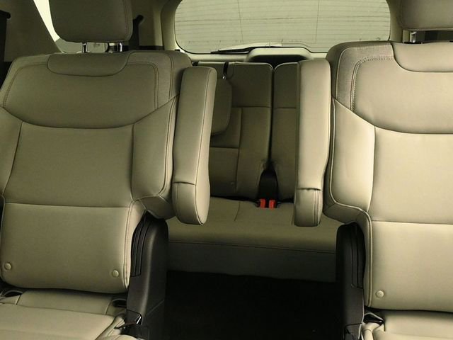 Certified 2025 Ford Explorer Active w/ Active Comfort Package AWD/4WD image 23