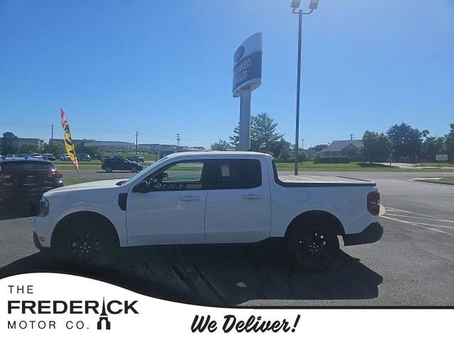 Certified 2024 Ford Maverick Lariat w/ Black Appearance Package FWD image 1